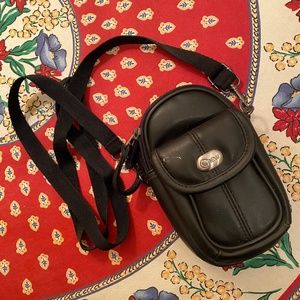 View I Y2K I Black Point & Shoot Camera Bag